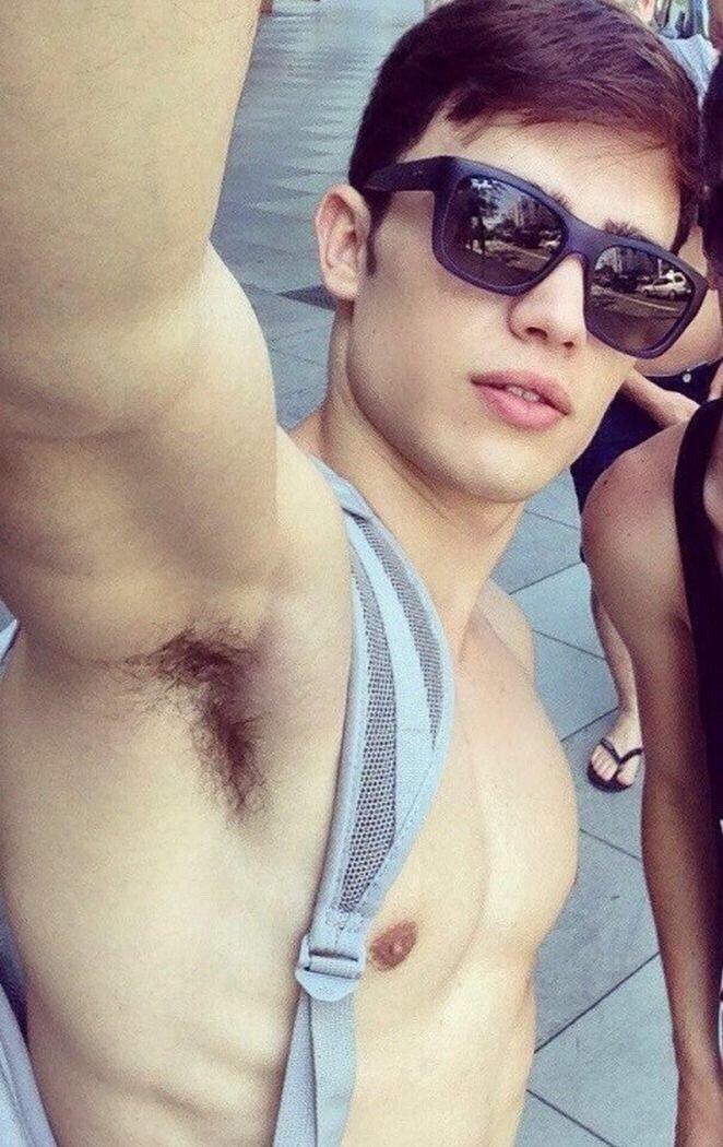 male celebs tweet media