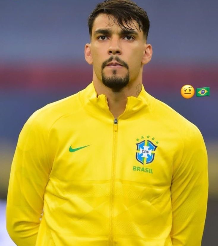 T A Y 🇧🇷 tweet media