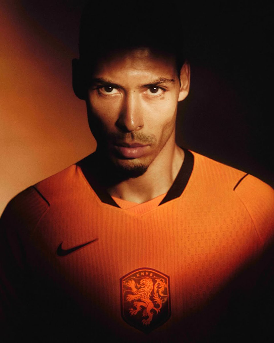 Classic Football Shirts tweet media