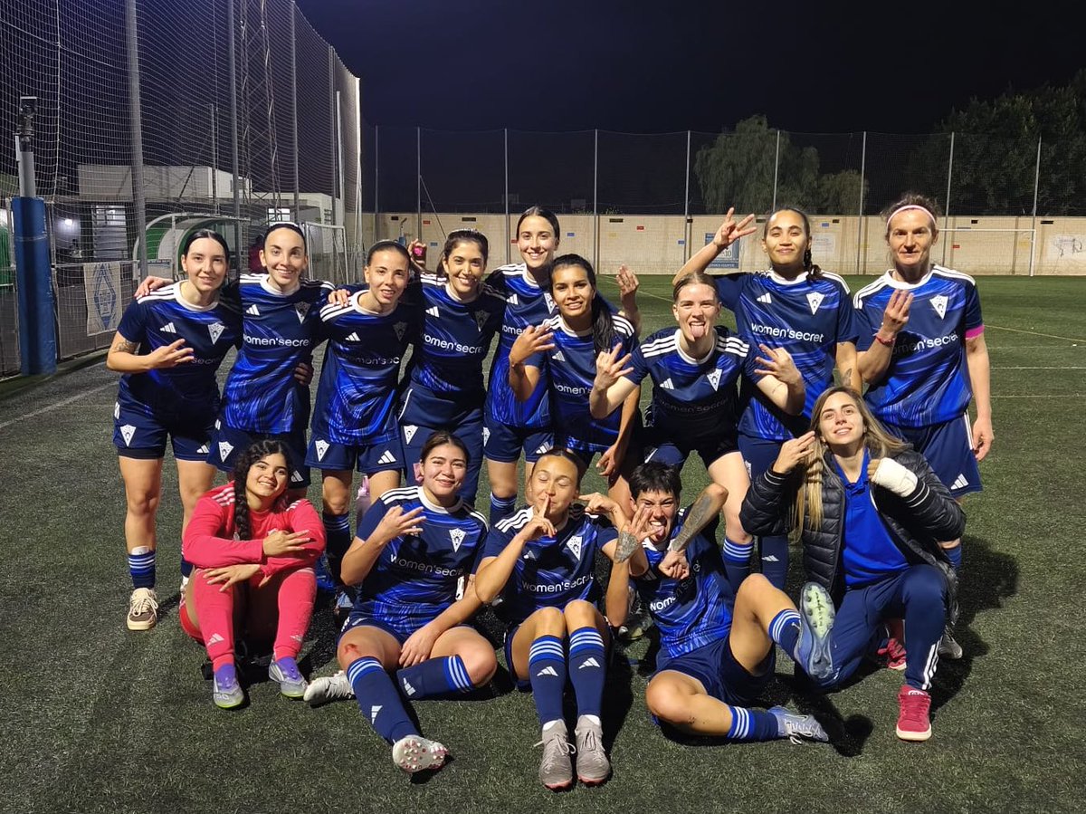 💥 ¡¡ ℂ𝕆ℙ𝔸 𝔽𝔼𝔻𝔼ℝ𝔸ℂ𝕀𝕆́ℕ 𝕄𝔸́𝕃𝔸𝔾𝔸 𝕊𝔼ℕ𝕀𝕆ℝ 𝔽𝔼𝕄𝔼ℕ𝕀ℕ𝕆 !! 🏆

▶️ Jornada 2️⃣

1️⃣ CD Santa Rosalía Maqueda
3️⃣ Marbella FC

⚽️ Laura
⚽️ Iris
⚽️ Leidy

🏆𝗖𝗼𝗽𝗮 𝗙𝗲𝗱𝗲𝗿𝗮𝗰𝗶𝗼́𝗻 𝗱𝗲 𝗠𝗮́𝗹𝗮𝗴𝗮 – 𝟮ª 𝗔𝗻𝗱𝗮𝗹𝘂𝘇𝗮.

#️⃣ #VamosMarbella
 🤝