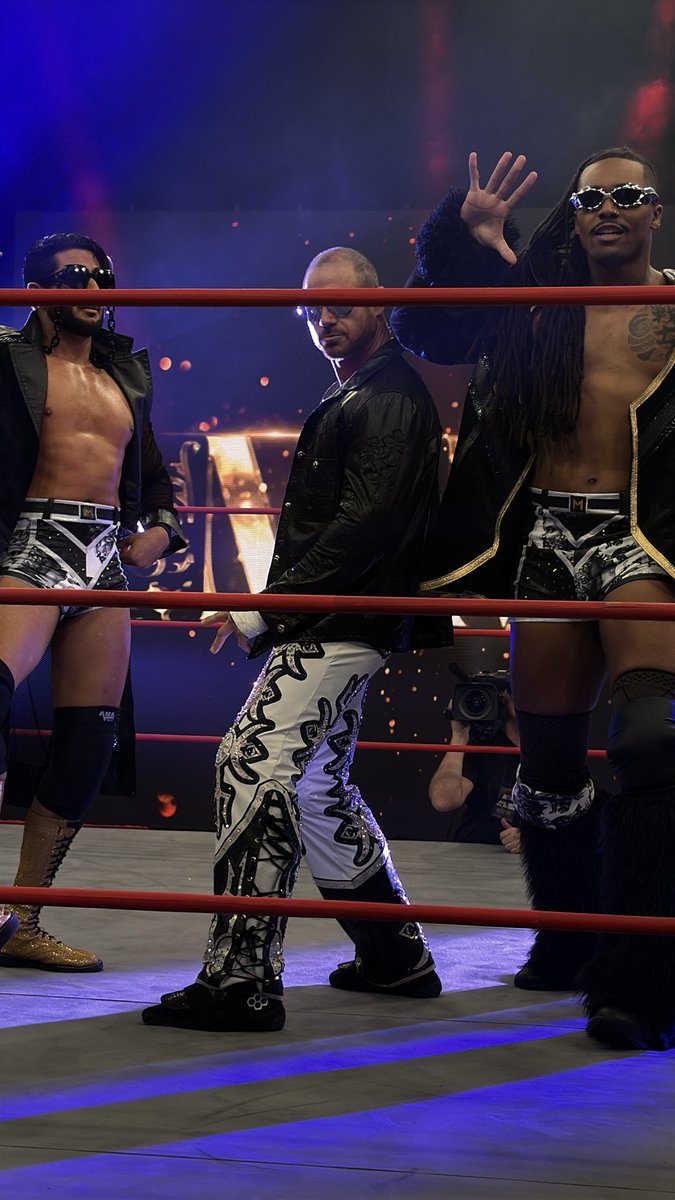 Xenia 💎 tweet media