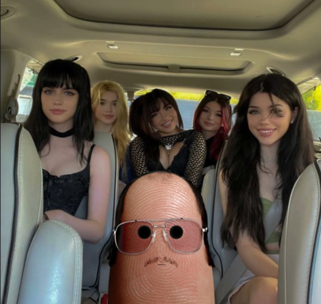 Big Thumb tweet media