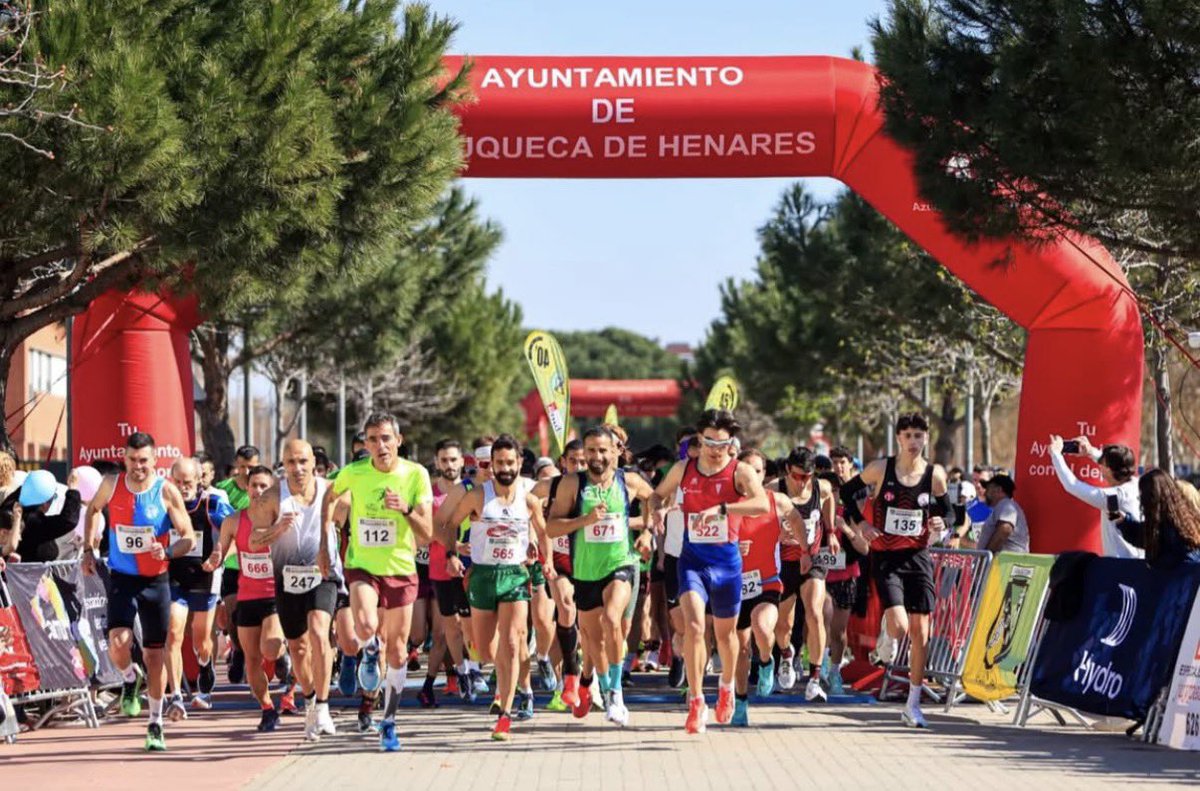 🏃‍♂️ Apoyando el deporte y la solidaridad en la VIII Carrera Popular Navarrosa a beneficio de la Asociación Caminando. 

🤝 Nuestro portavoz <a href="/MiguelAFlores_/">Miguel Ángel Flores</a> estuvo acompañado por los diputados <a href="/ISanchezSerrano/">Iván Sánchez</a> y <a href="/VictorJMorejon/">Víctor Morejón</a> . 

👏 ¡Gran trabajo del C.D. Navarrosa! ¡Enhorabuena!