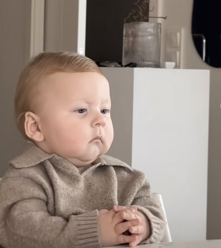 Di⭕s🀄 tweet media