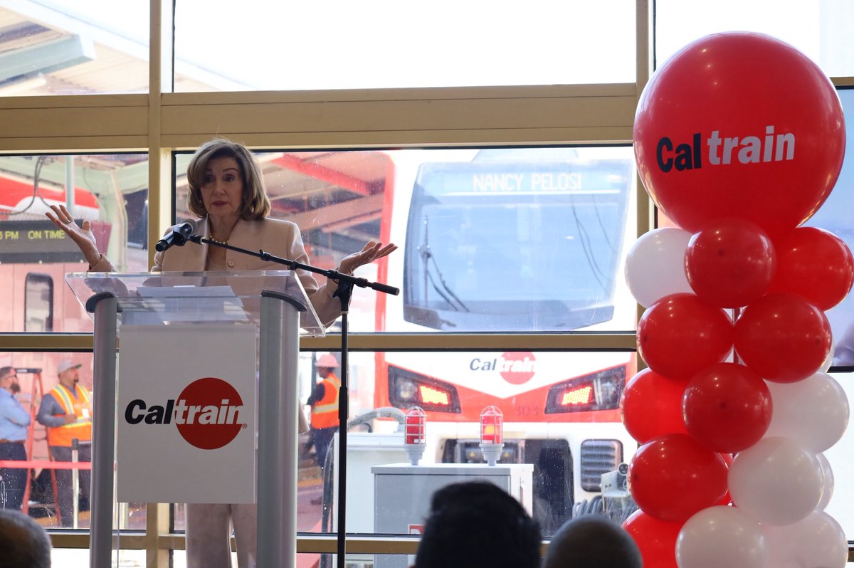 Nancy Pelosi tweet media