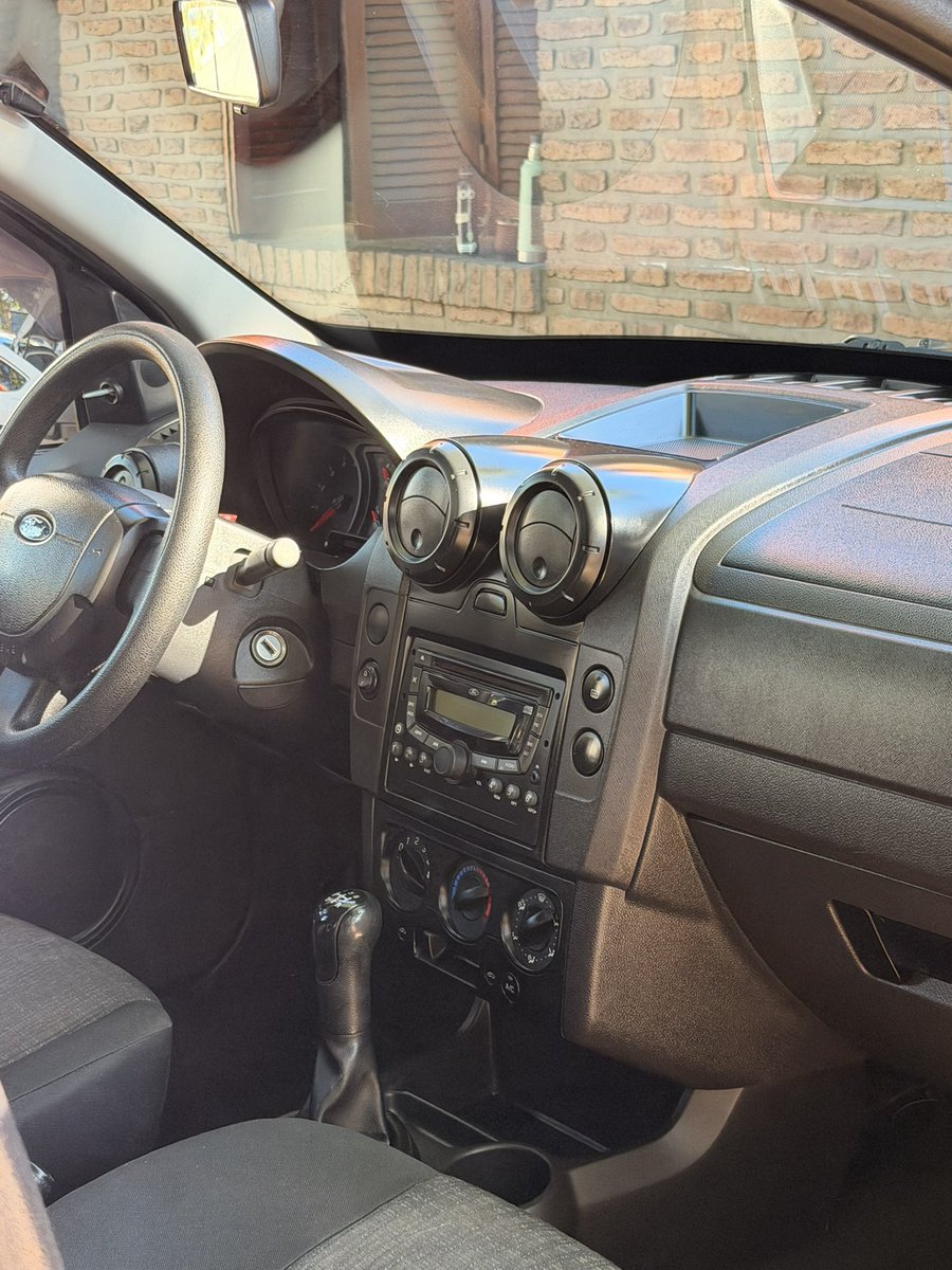 SunShineCars tweet media