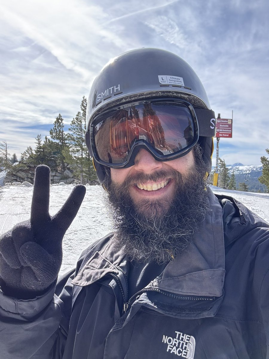 Sim 🌴 tweet media