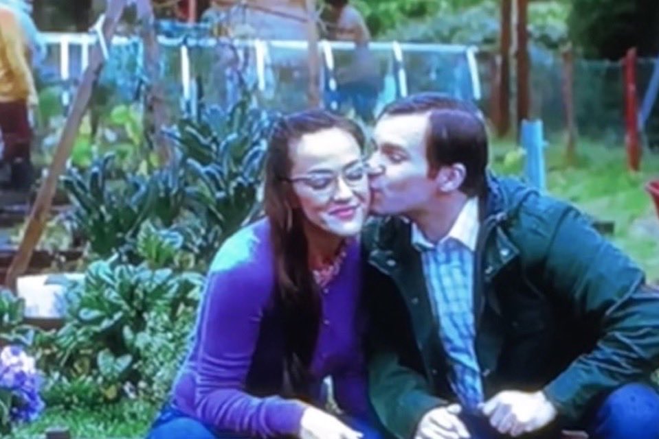 DeeDee 🌼 tweet media