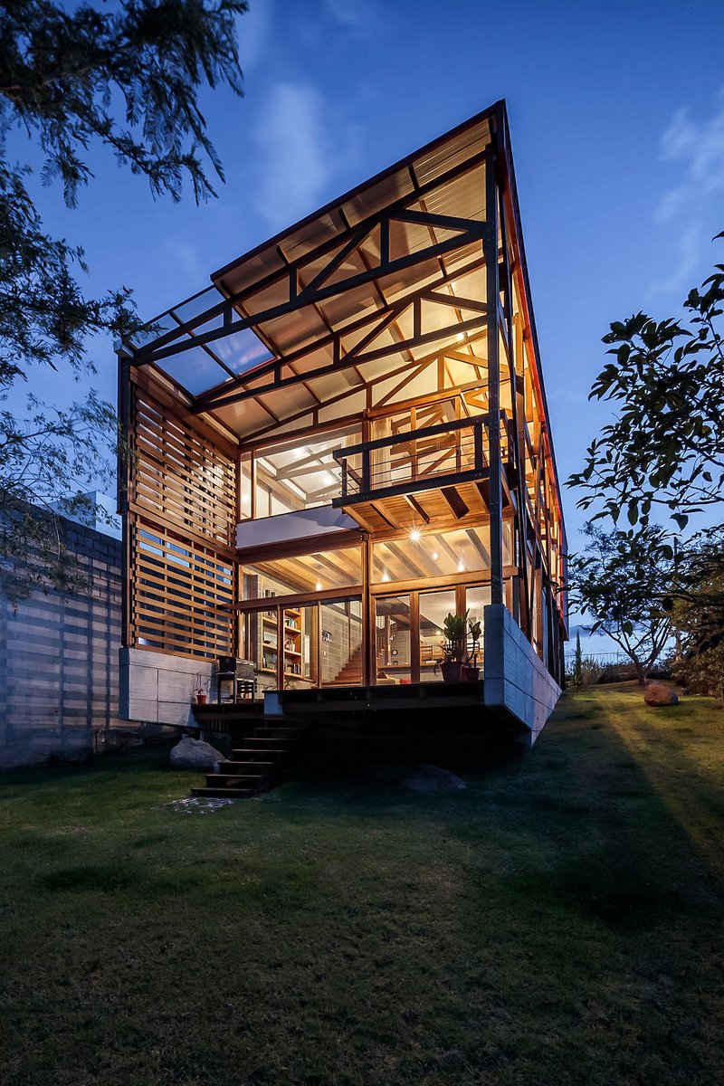 Casa Viteri Vergara by MCM+A Taller de Arquitectura

homeadore.com/2026/03/22/cas…