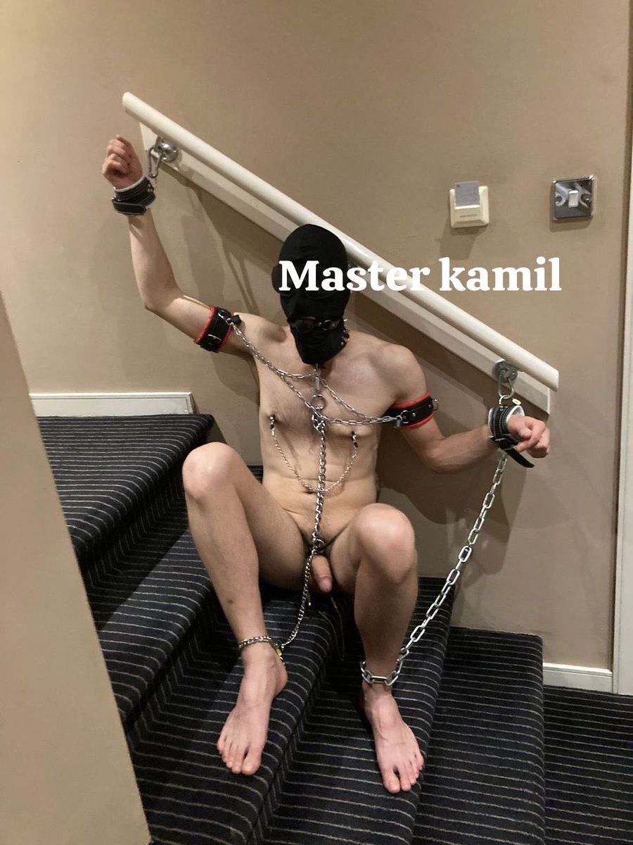 French Slave 🇫🇷owned by master kamil 10k tweet media