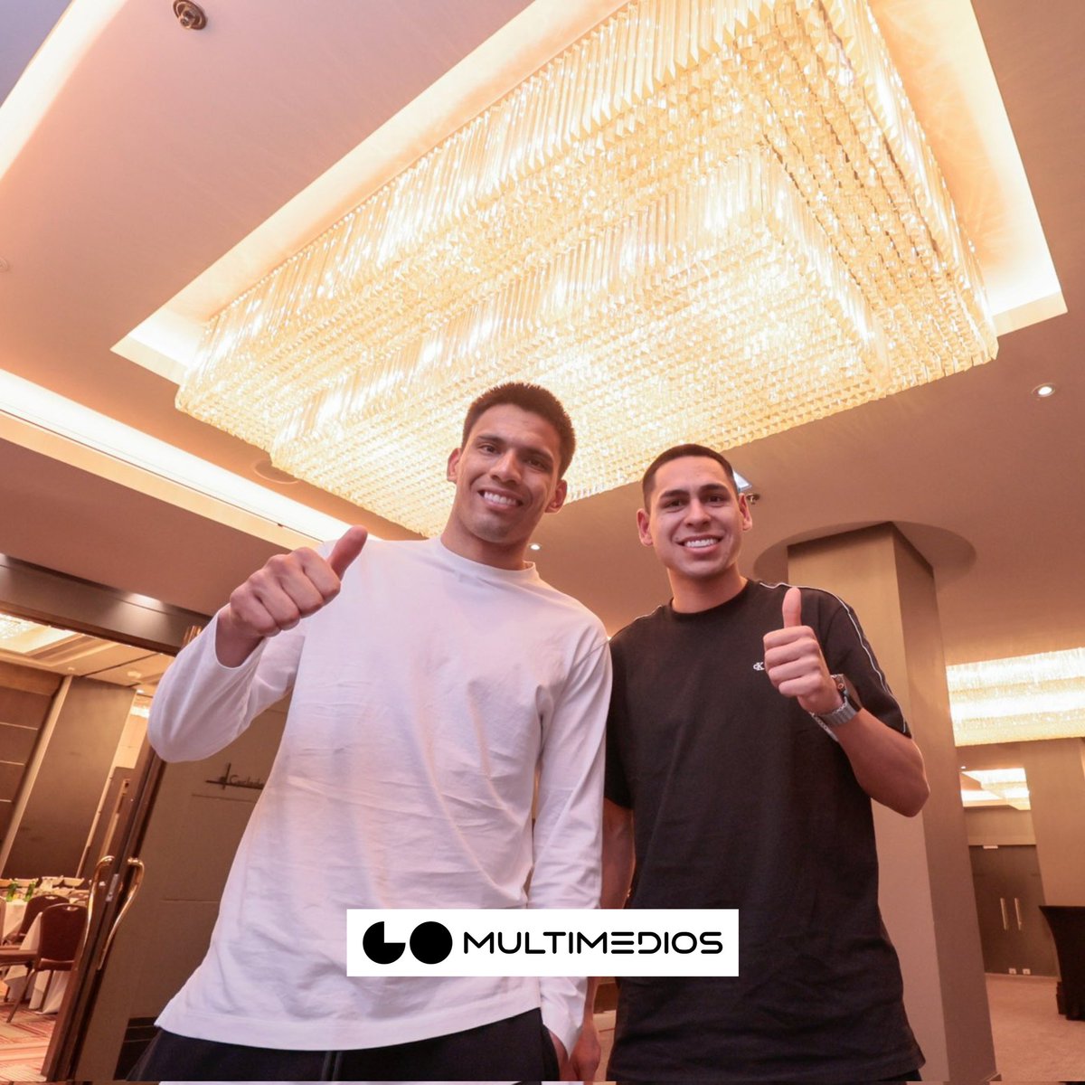 GOMultimedios_'s tweet photo. 🛬 Primeros en arribar 🙌
Diego Gómez y Gustavo Caballero ya están en Atenas 🇬🇷 con la mira puesta en los amistosos de la #Albirroja.
#923FM #GoMultimedios #Paraguay https://t.co/jmoFDXxQvv