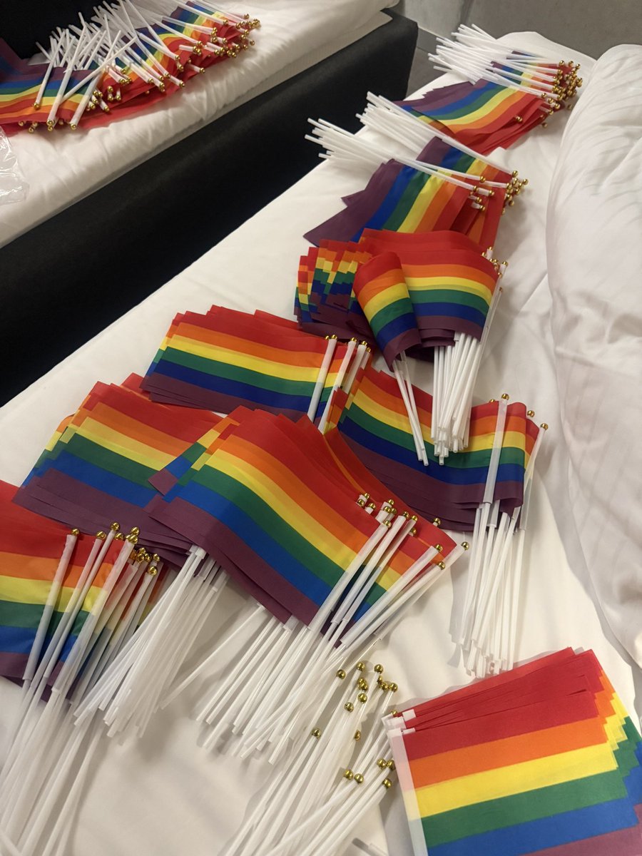 Kim 𓂃 ོ☼𓂃 tweet media