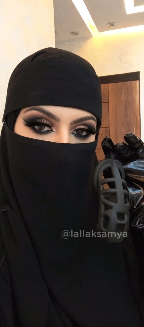 mistresssamya's tweet photo. Submit to your Arab Superior little white boy 🌀
#findom #mnwo #muslimdomme #muslimgoddess #domina #moneymiss #finD https://t.co/uybwmPn5uc