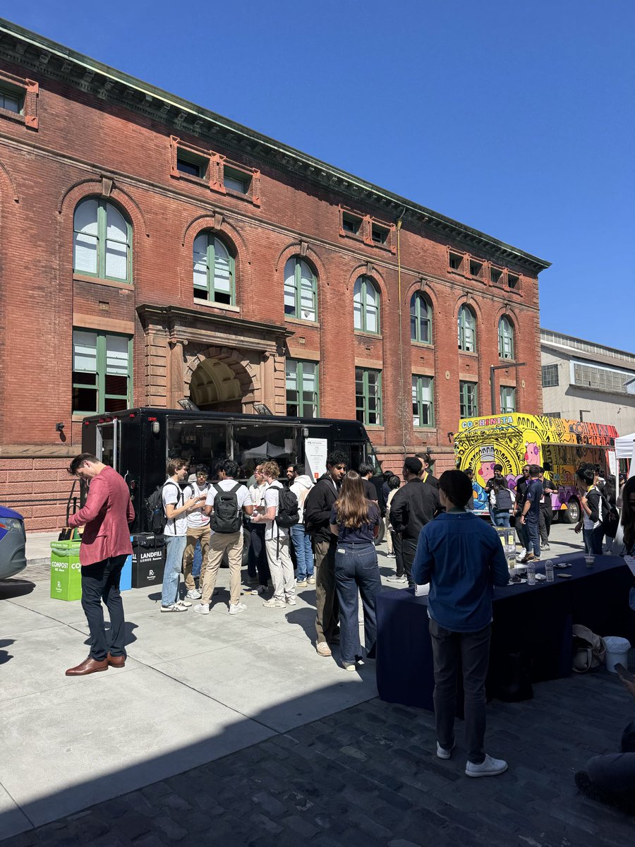 perfect day for an alumni demo day at YC