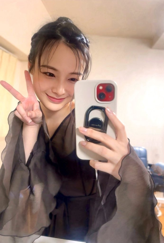 เนเน่ โยชิทากะ