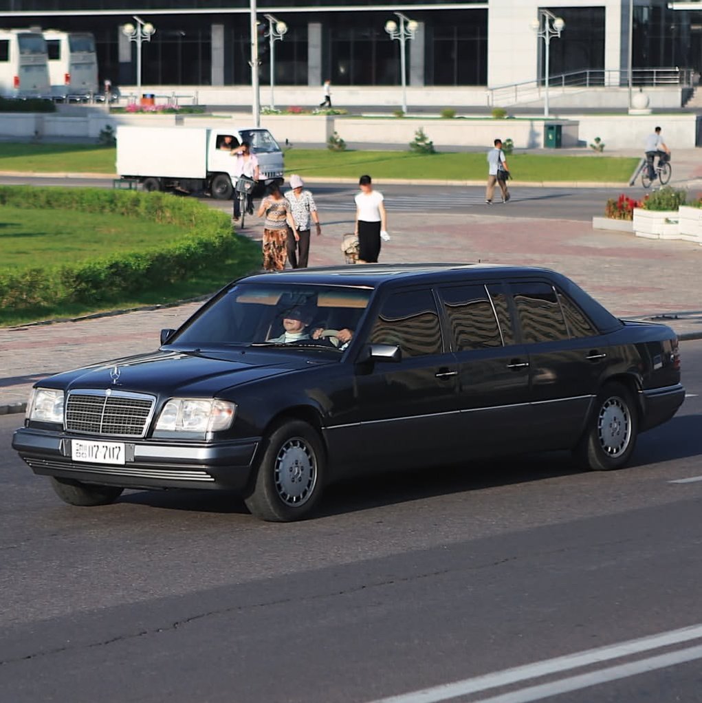 Lotus-Caterham tweet media