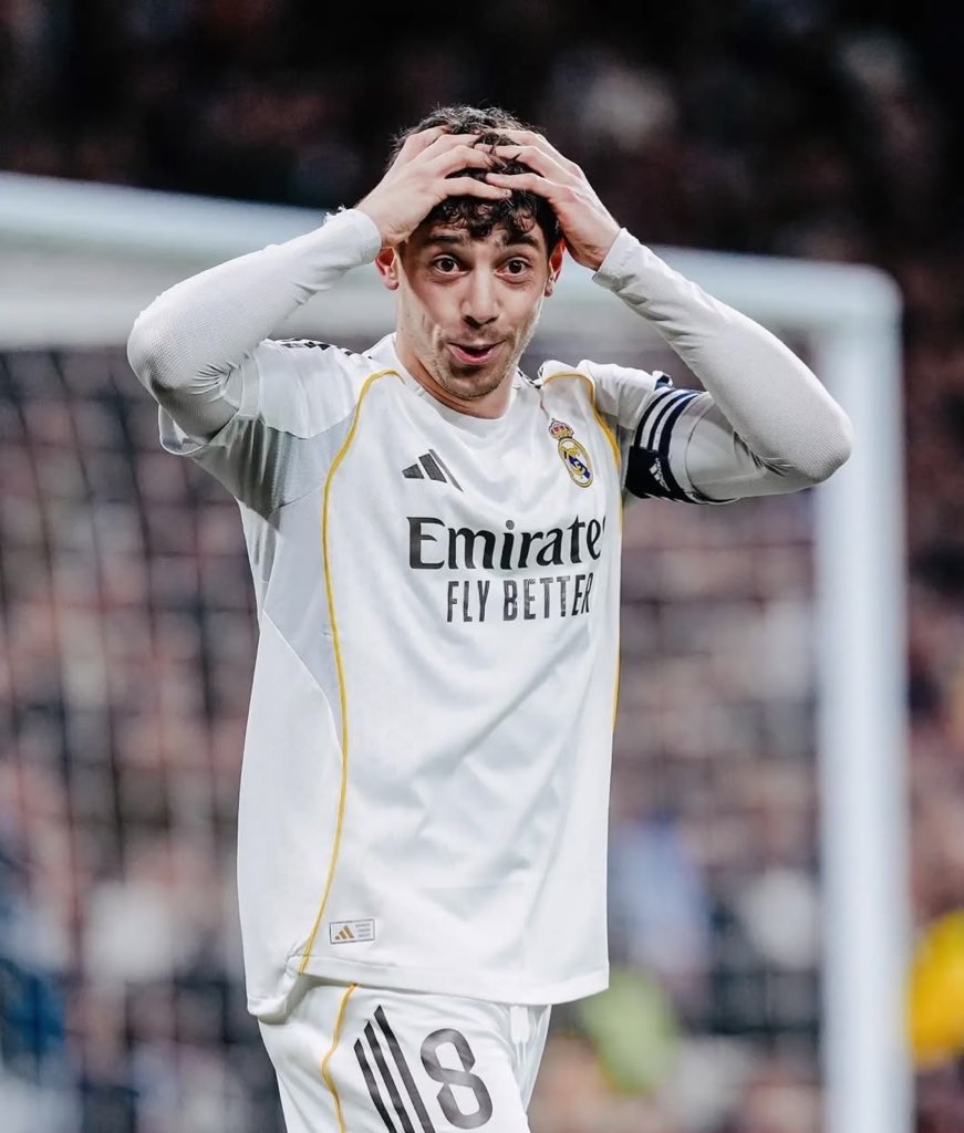 عمرو tweet media