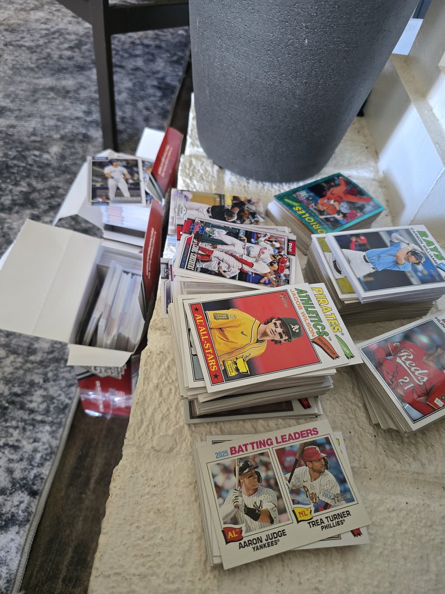 Casey Creates tweet media