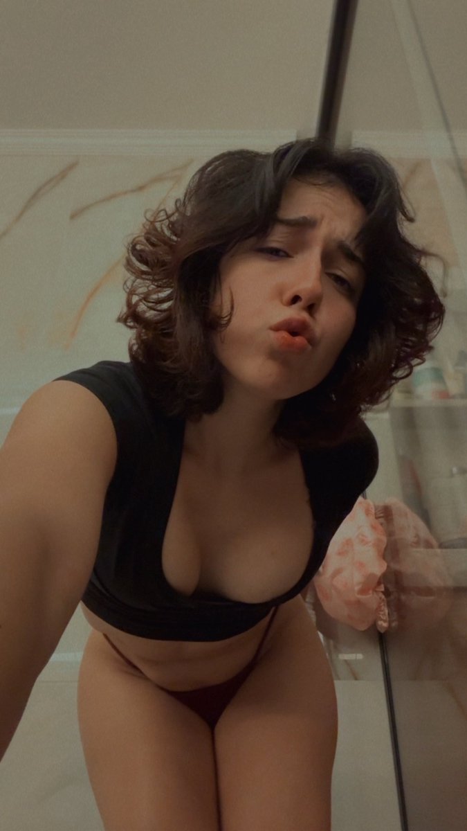 Neroko esquisitotosa tweet media