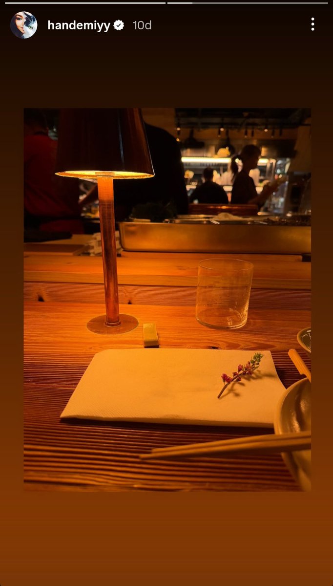 Daily Hande Erçel tweet media