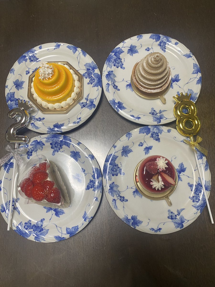 ginga970002's tweet photo. お誕生日おめでとう🎂
ケーキで朝からお祝い🥂 #おめでとうさのはやと https://t.co/szcN7DuS3x