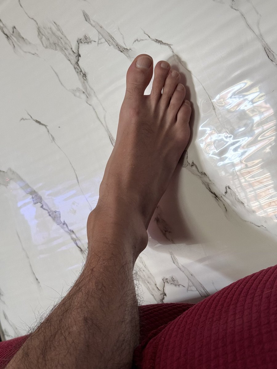 FeetJoss's tweet photo. Piecito https://t.co/xLa25MoJjL