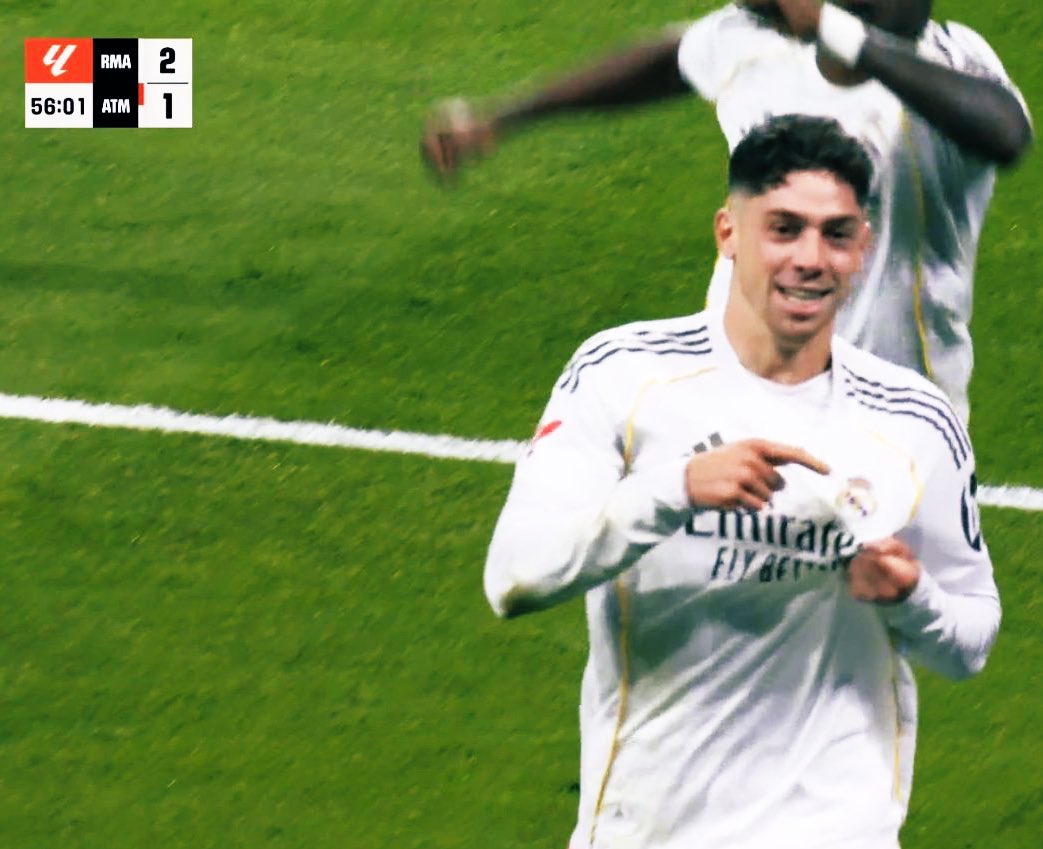 Complete Fede tweet media