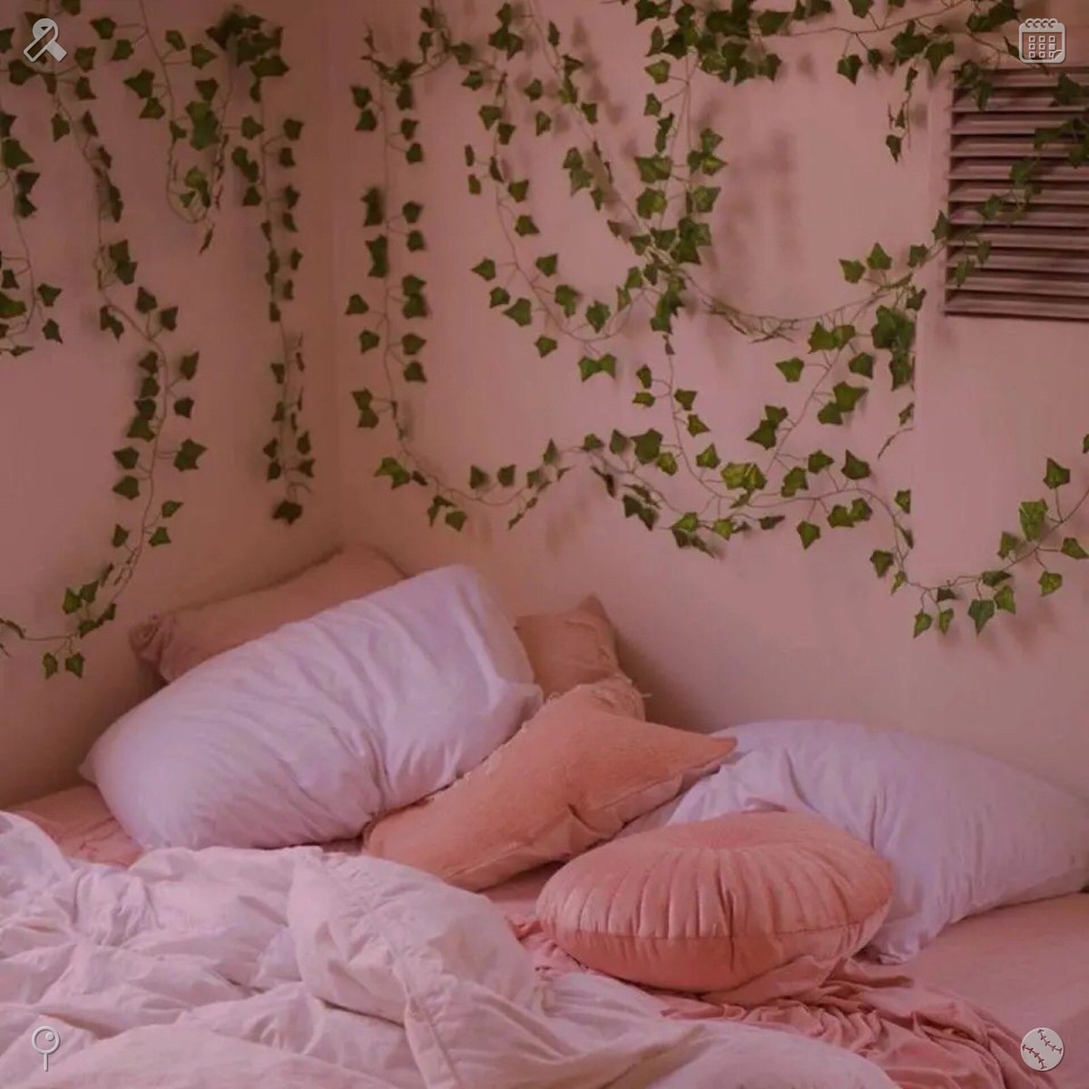 ysi_cyank_iqbal's tweet image. Always maintain hope and never surrender. Continuously strive to improve yourself. Let hope be your steadfast ally in every moment.