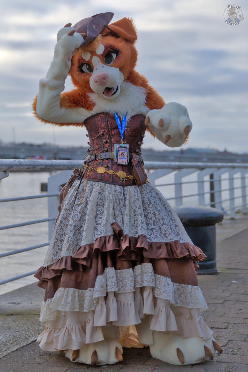 ๐ซ๐ฎ๐! โหโน ๐ฑ tweet media