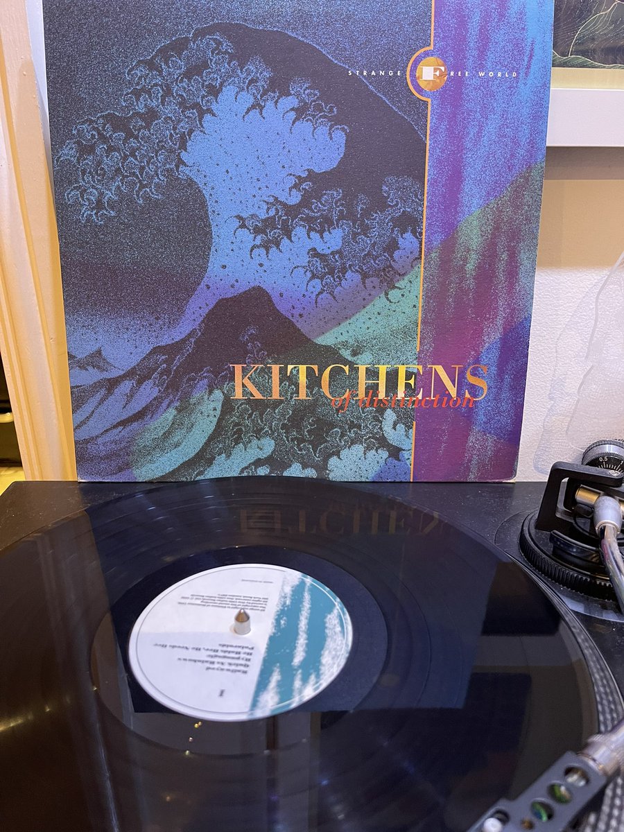Oiche_'s tweet photo. #nowplaying #kitchensofdistinction strange free world (1991) https://t.co/nK4uWsb8S6