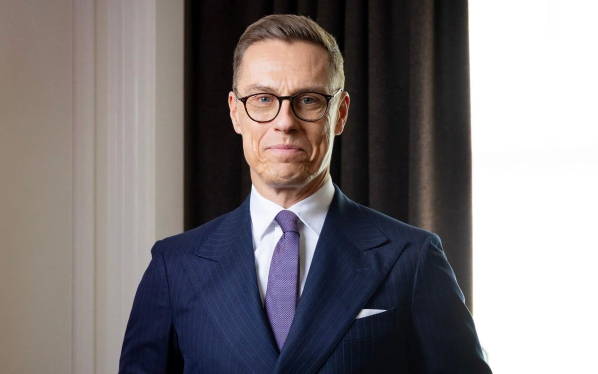 Breaking News tweet media