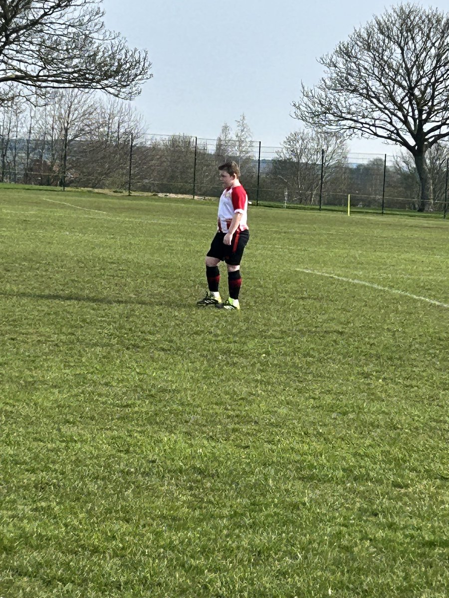 Dazingram89's tweet photo. 11-1 win for the lads today. The boy was strong as usual on his own at the back. Hopefully go on a winning run now 💪 https://t.co/FU04wst8aa