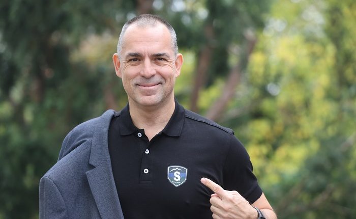 Dejan Kaloh tweet media