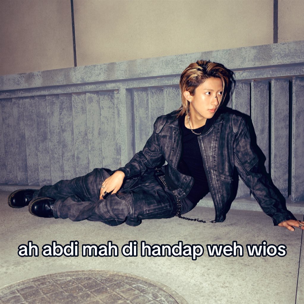 율냥이! rest. tweet media