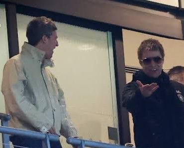 It's Evee tweet media