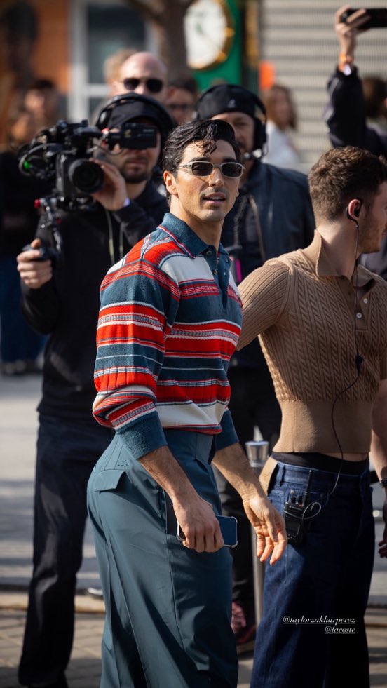 emma 💍 tweet media