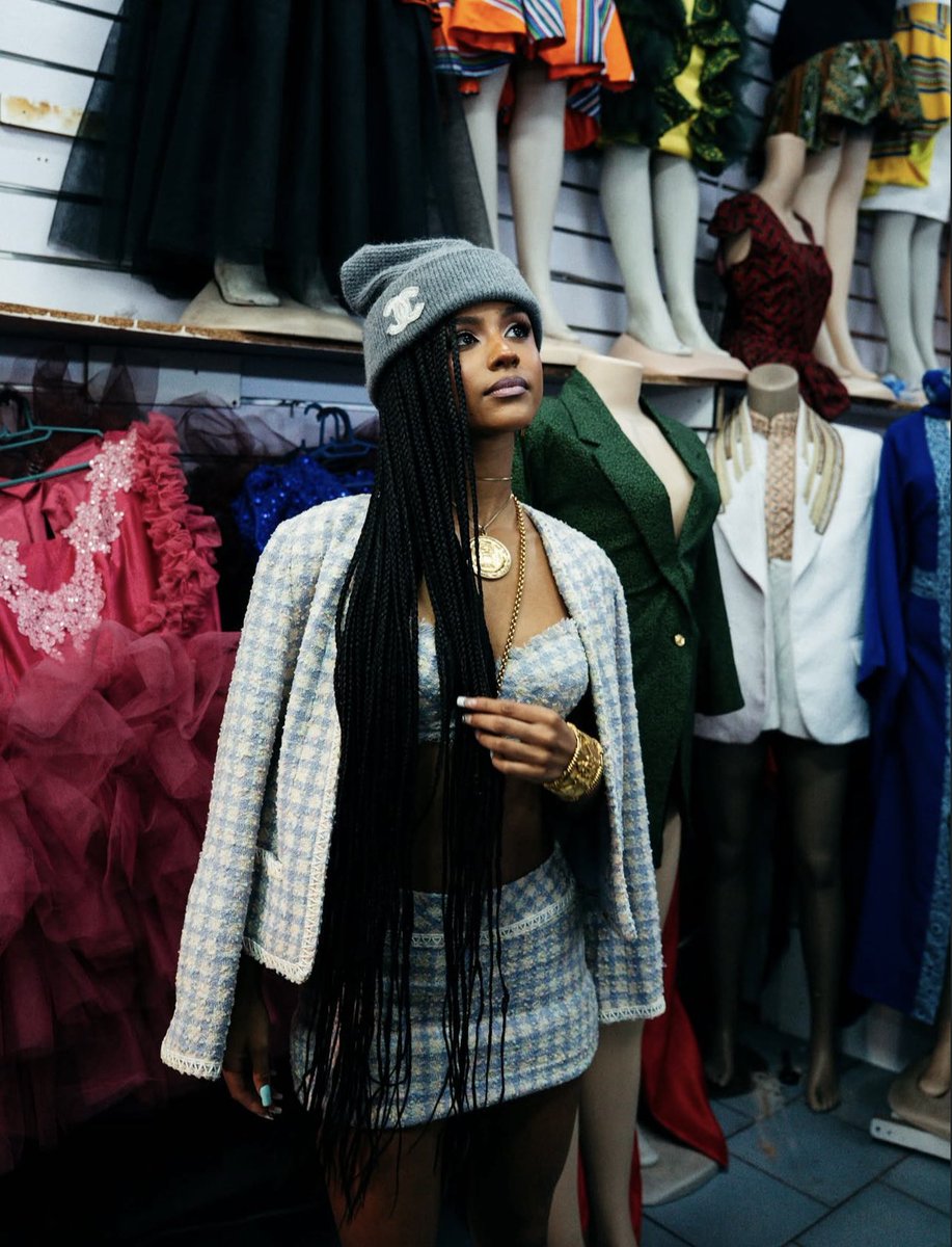 A*POP$T☆R. tweet media