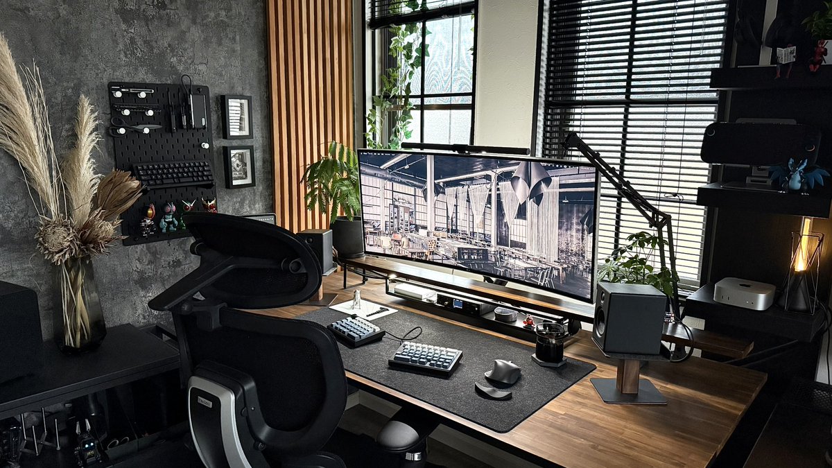 duke_gadget's tweet image. GM

#desksetup
#gadget