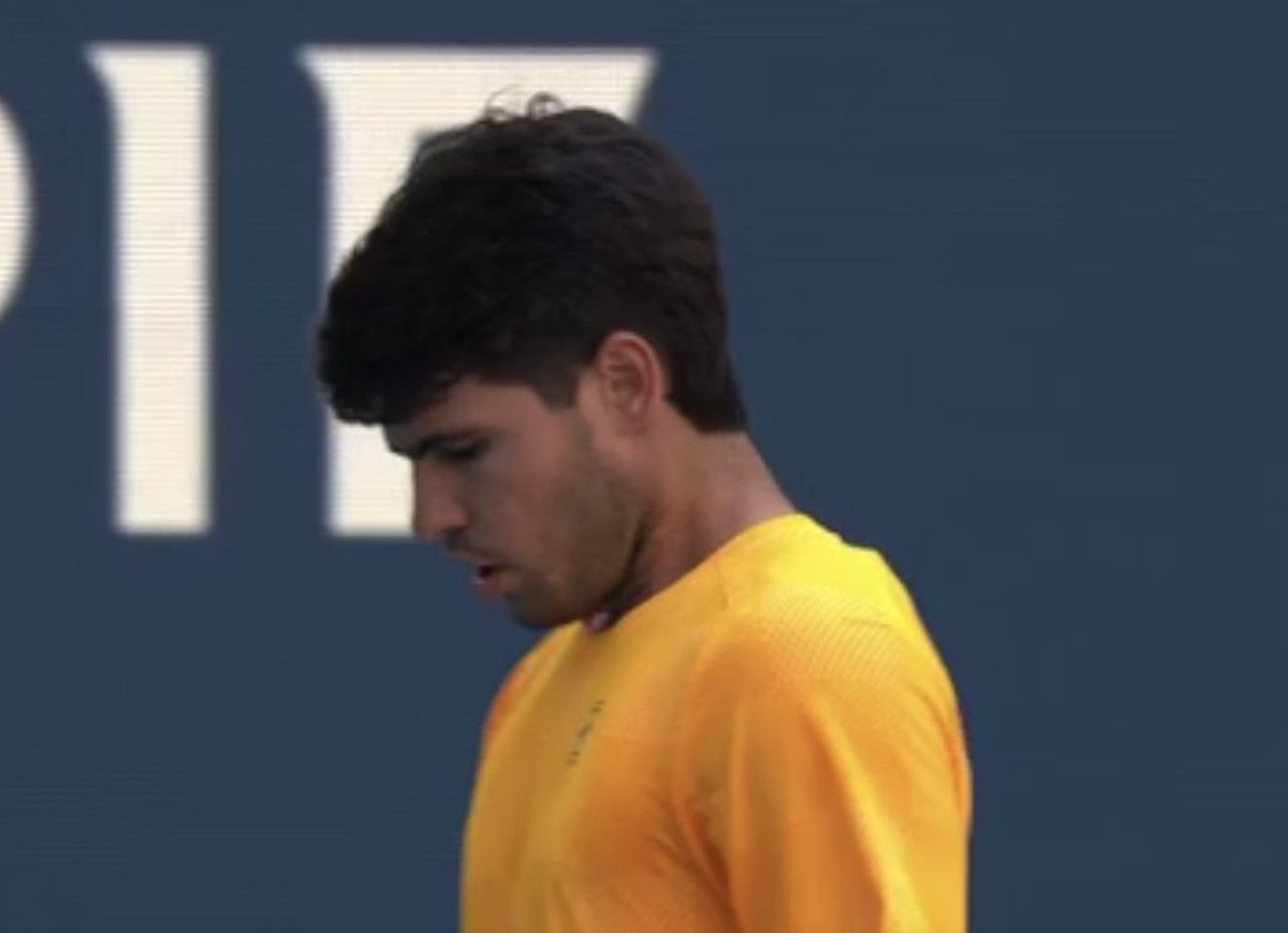 ADropShot tweet media