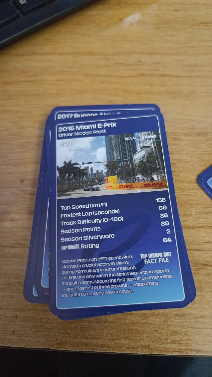 hotmeils tweet media