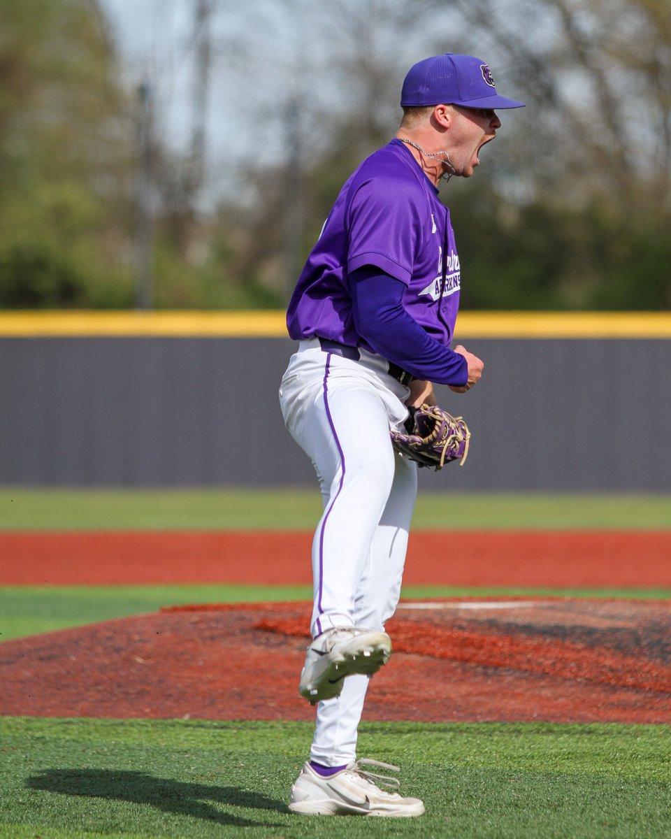 UCA Baseball tweet media