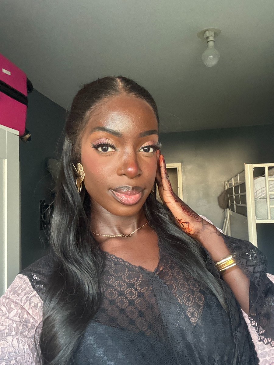 RER A HATE ACCOUNT tweet media