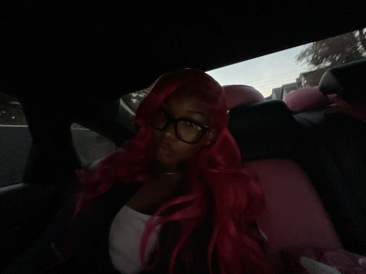 ཐི𝒌𝒐𝓾𝐫𝓽𝓼𝓲𝑒𝑒˙⋆⭒ tweet media