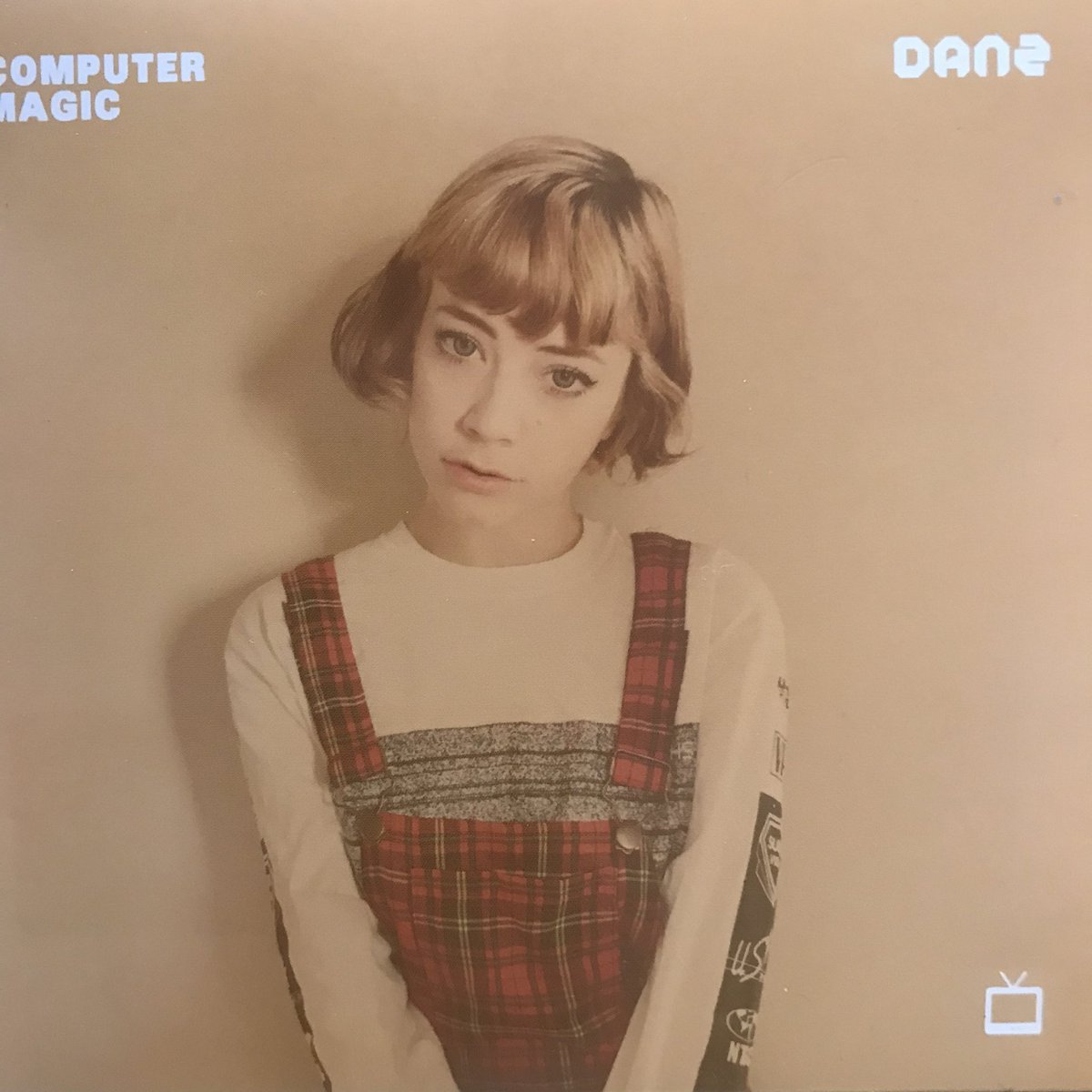 DJMASACHOOSETS's tweet image. this Week's Recommend2️⃣COMPUTER
MAGIC Danz 2018 #elctronic #synthpop 
#indierock #experimental #alternative 
#edm #computermagic #danzcm