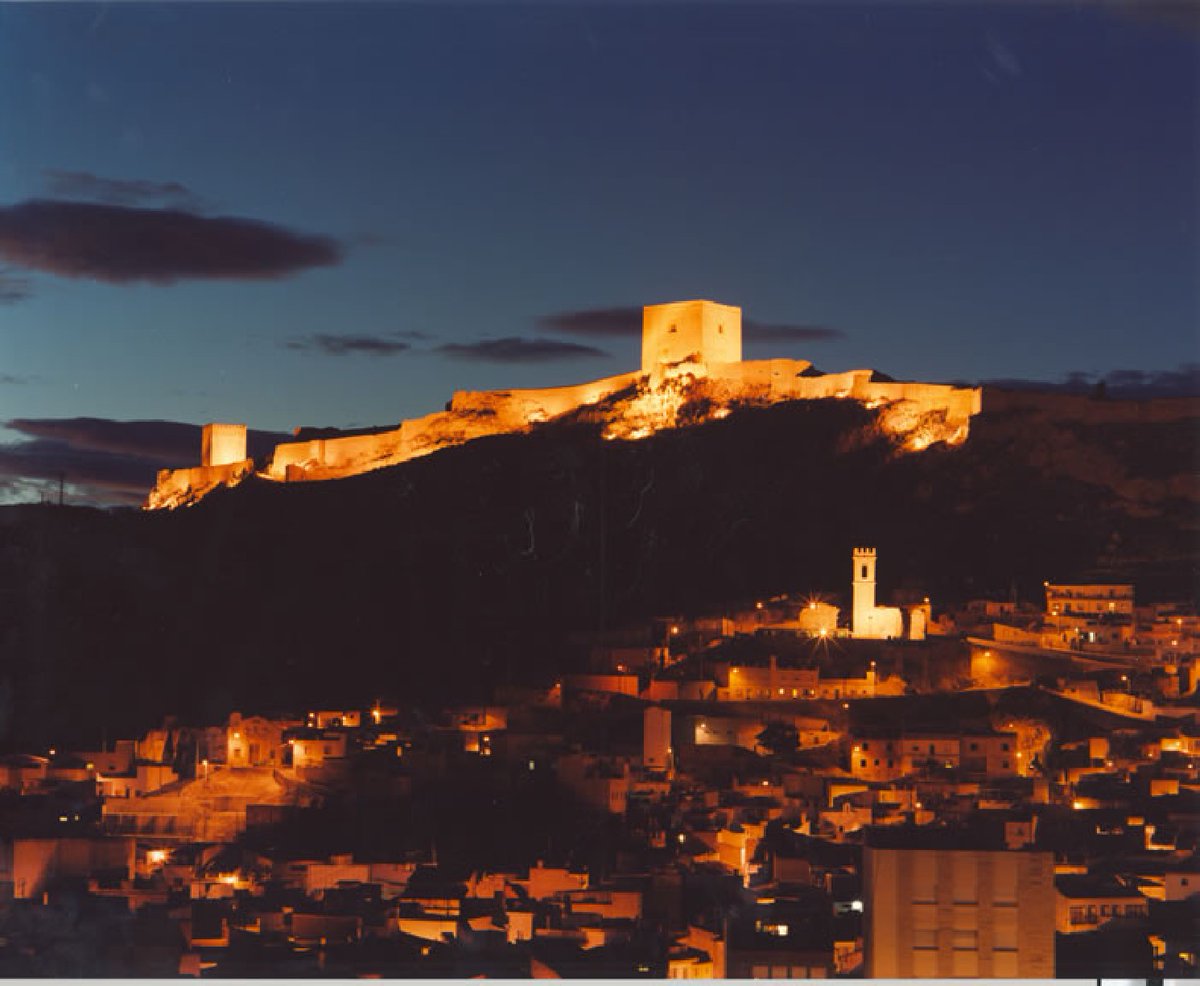 MiguelLuisSanz1's tweet photo. Castillo de Lorca, Murcia. https://t.co/xQ5BG0BGVg