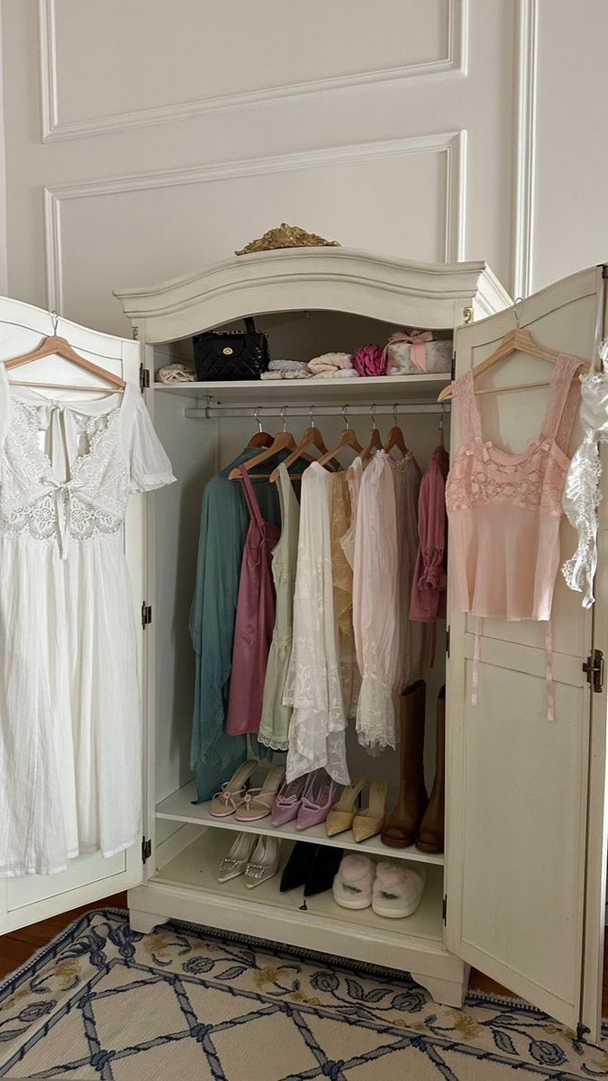 𝓈𝓉𝒶𝓇𝓋𝒾𝓃𝑔𝓈𝓃𝒶𝒾𝓁𝓈 𓆑 tweet media