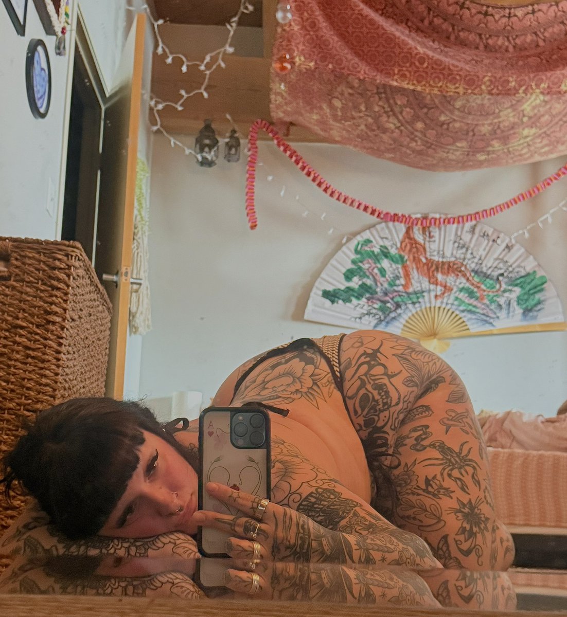 honky tonk angel tweet media