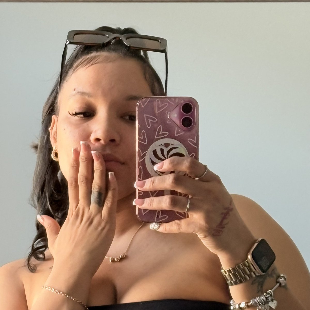 ǝıuɐp 💕 tweet media