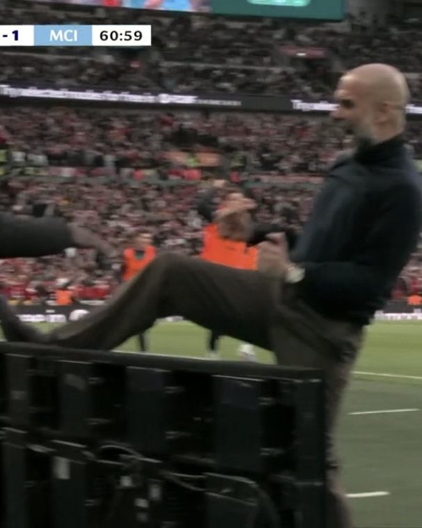 City Report tweet media