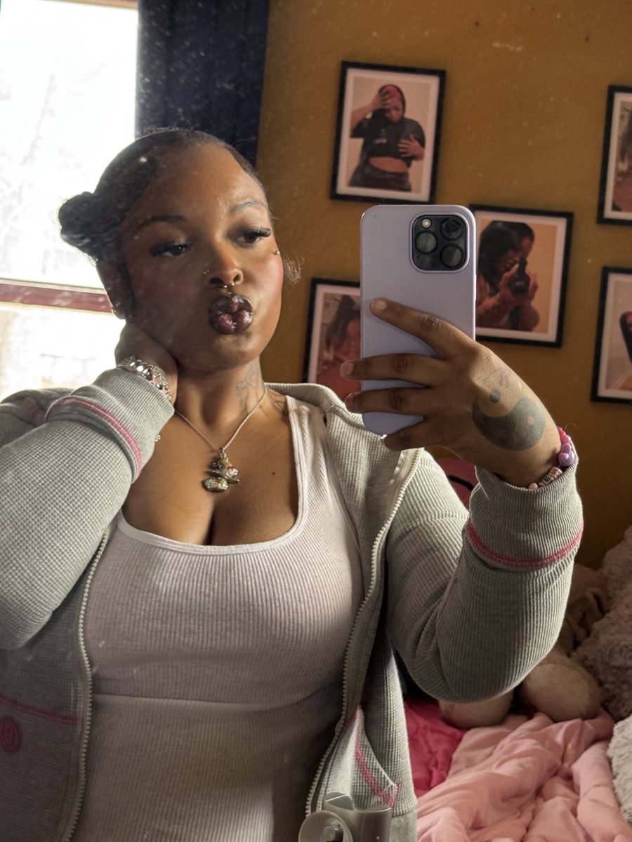 PLAYGIRL! tweet media